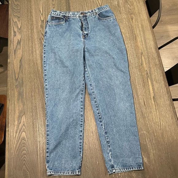 bill blass Denim - Bill Blass Vintage Easy Fit Medium Wash Mom Jeans Size 16